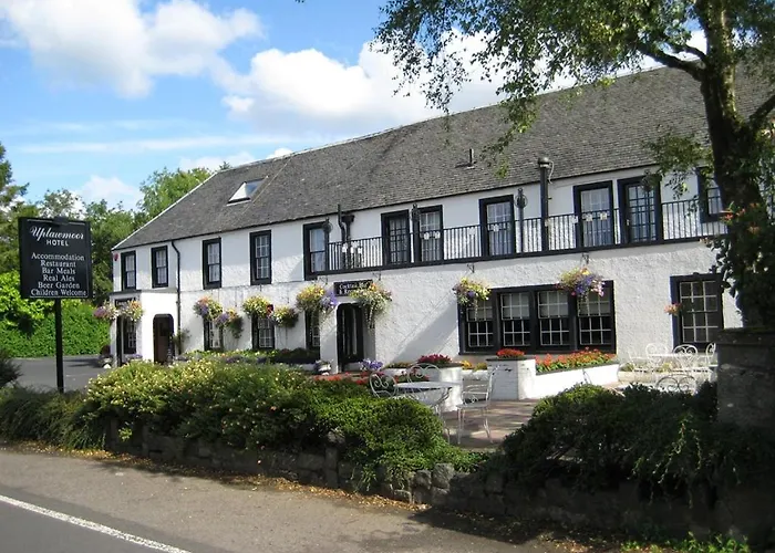 Uplawmoor