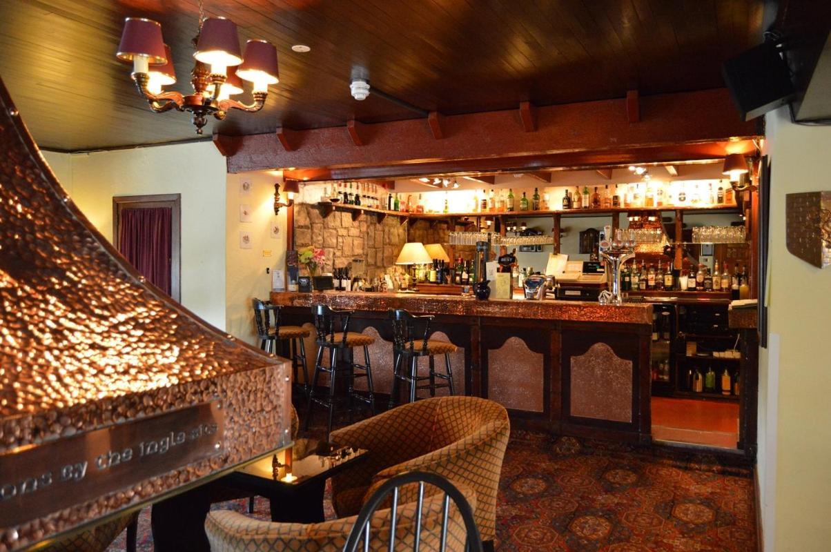 Uplawmoor Hotel Uplawmoor