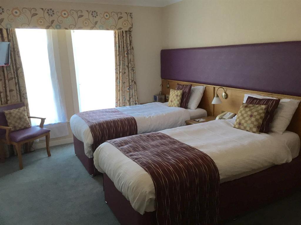 Hotel Uplawmoor 3*